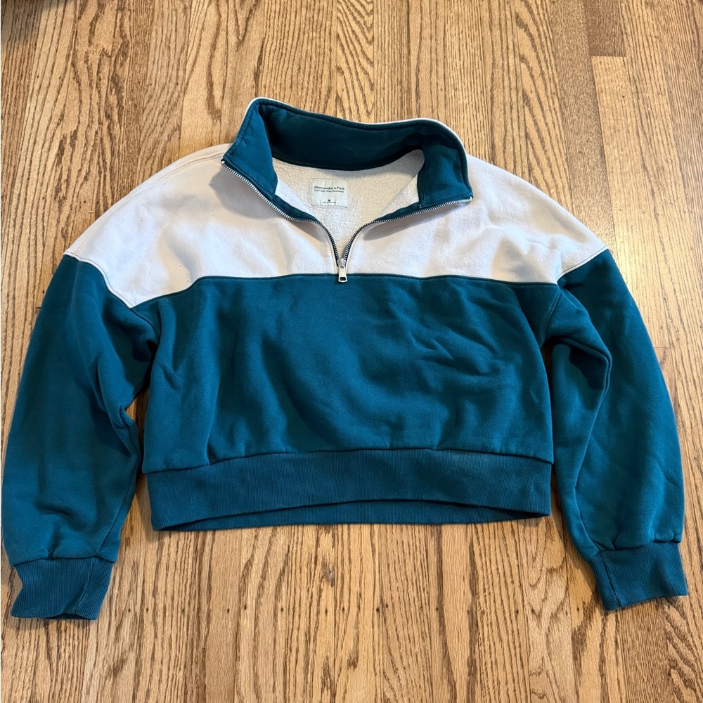 Abercrombie green and white quarter zip, cropped